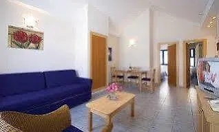 Apartamentos Cinco Plazas Puerto del Carmen  Hotel